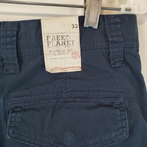 Free Planet Mens Navy Blue Chino Shorts Size 32 - Picture 3 of 8